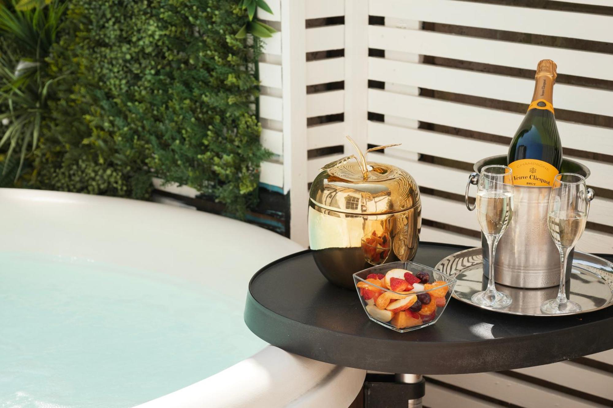 Hotel Harington's Boutique